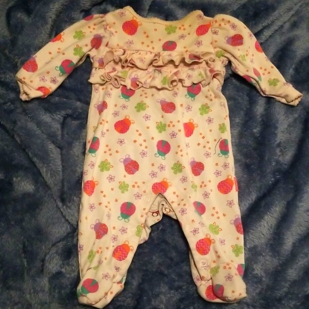 Lady bug sleeper